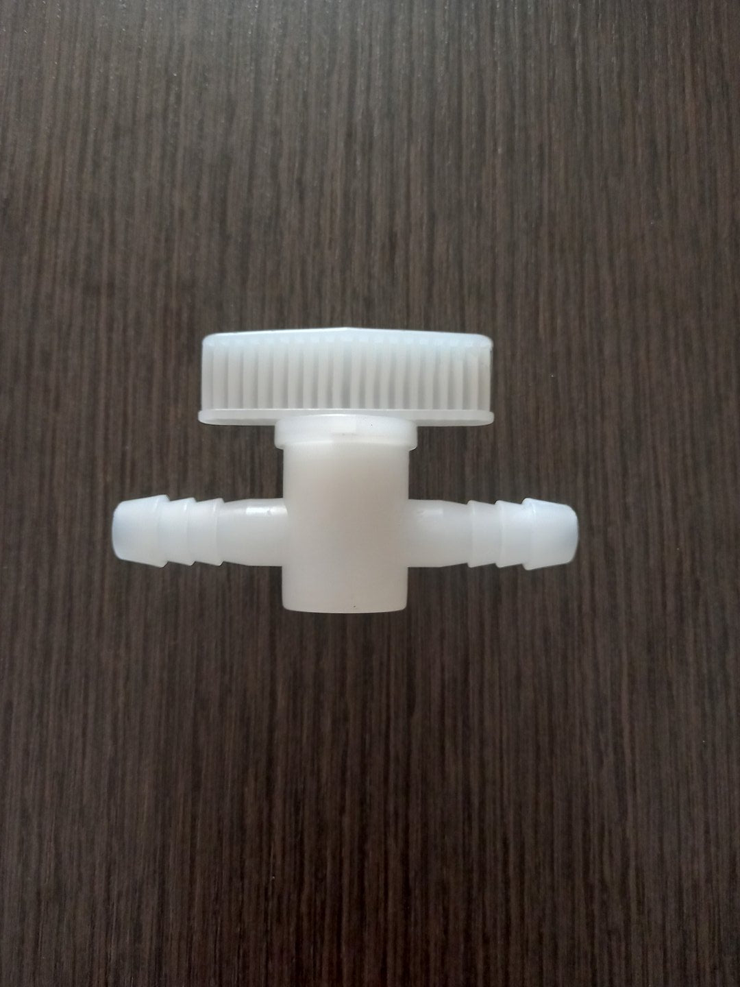 Llave de paso de agua 10 mm
