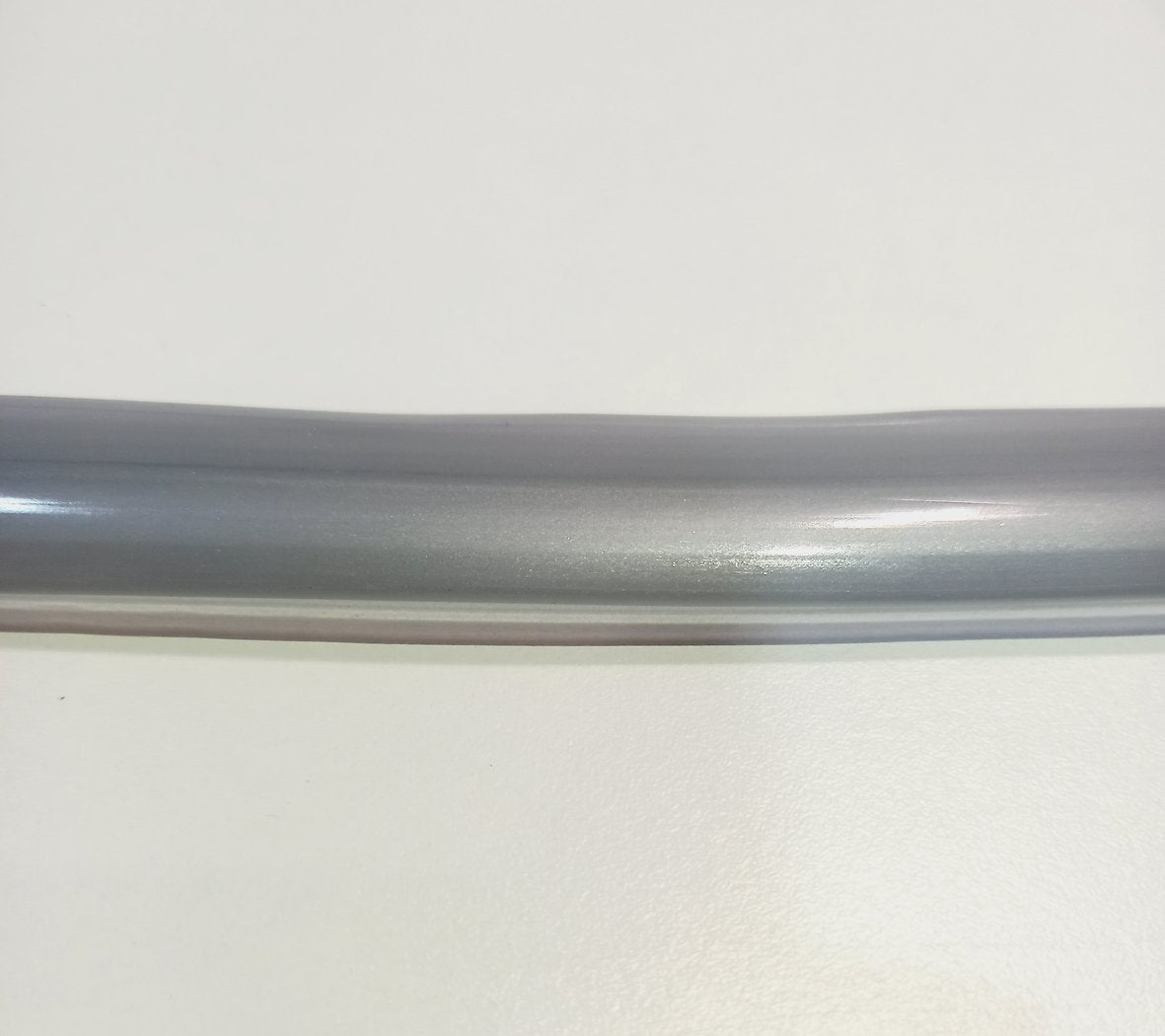 Canto en T semiperfilado gris plata (5 m)
