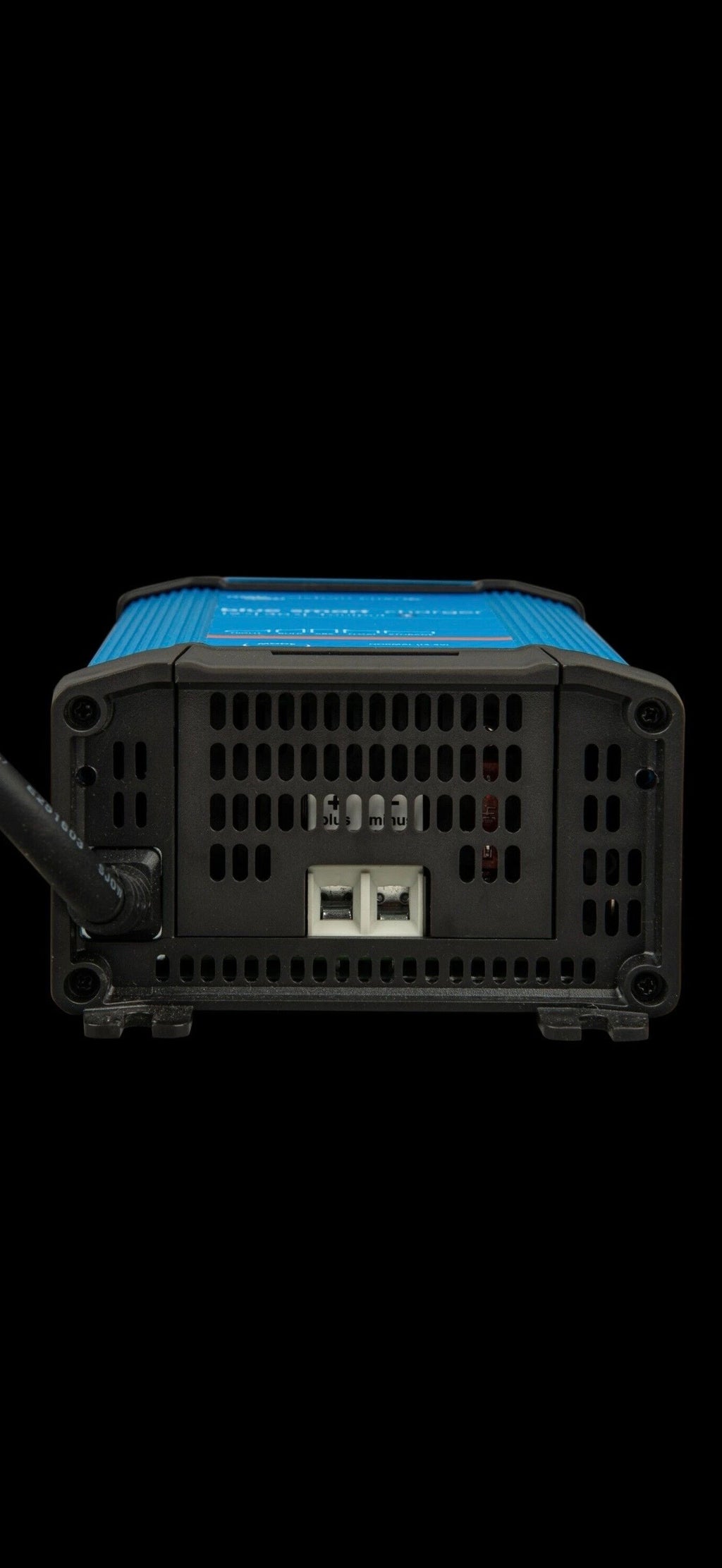 OFERTA Cargador Batería Victron Blue Smart IP22 12/30 12v 30A Litio